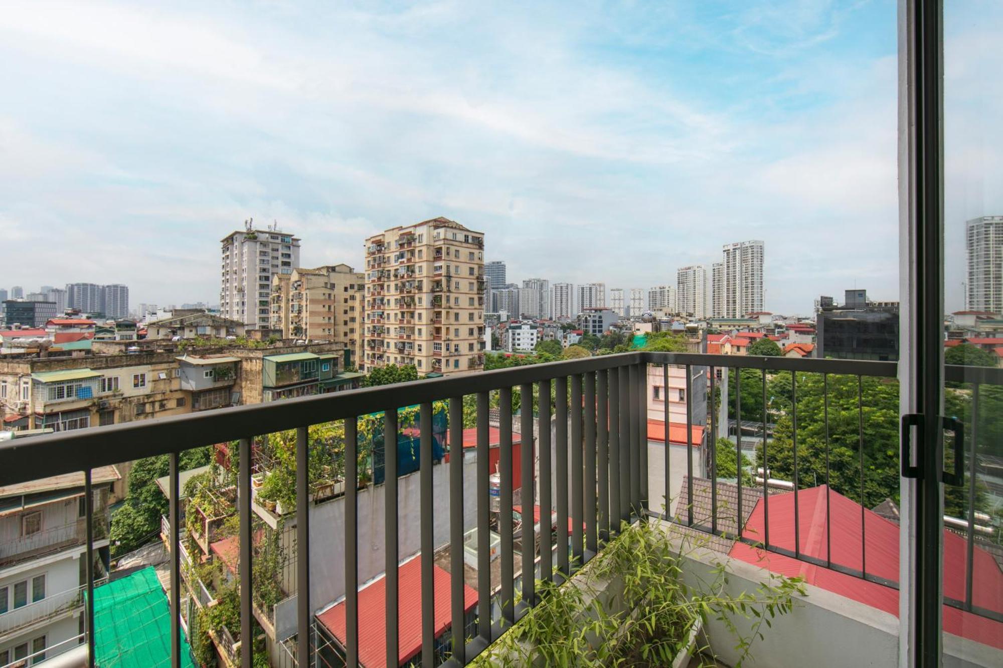 Hb Serviced Apartment - Lac Long Quan Ханой Экстерьер фото